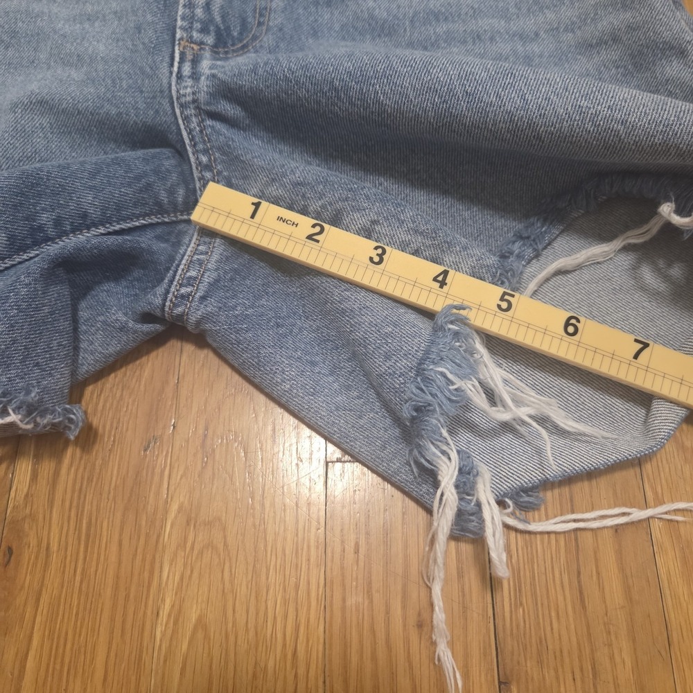 PAIGE Sarah Longline Denim Shorts Distressed Raw Hem Blue Size 27 High Rise - Picture 11 of 11